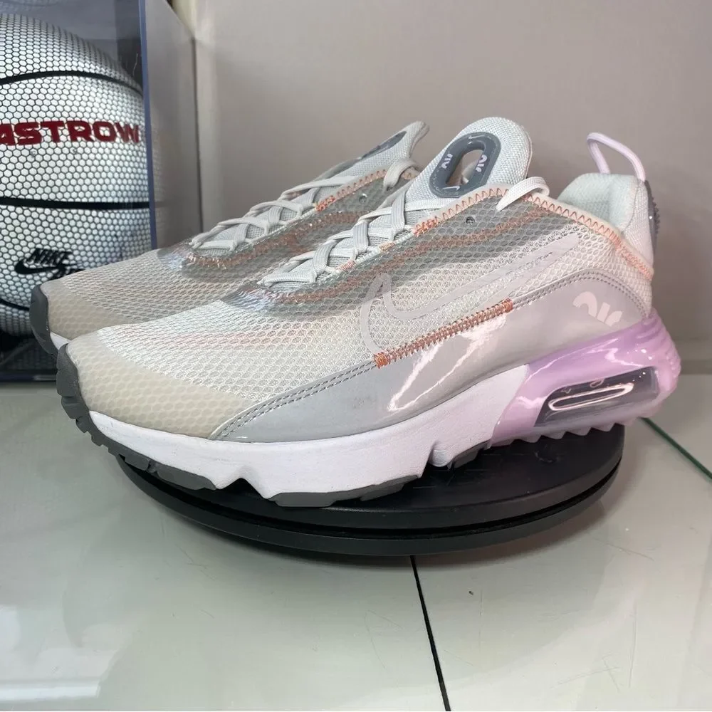 🆕 Nike Air Max 2090 GS 'Platinum Tint Light Violet' - Womens 8.5 - Picture 1 of 11